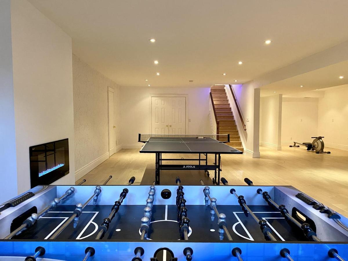 5000+ Sqft Cottage Near Toronto Bolton Экстерьер фото