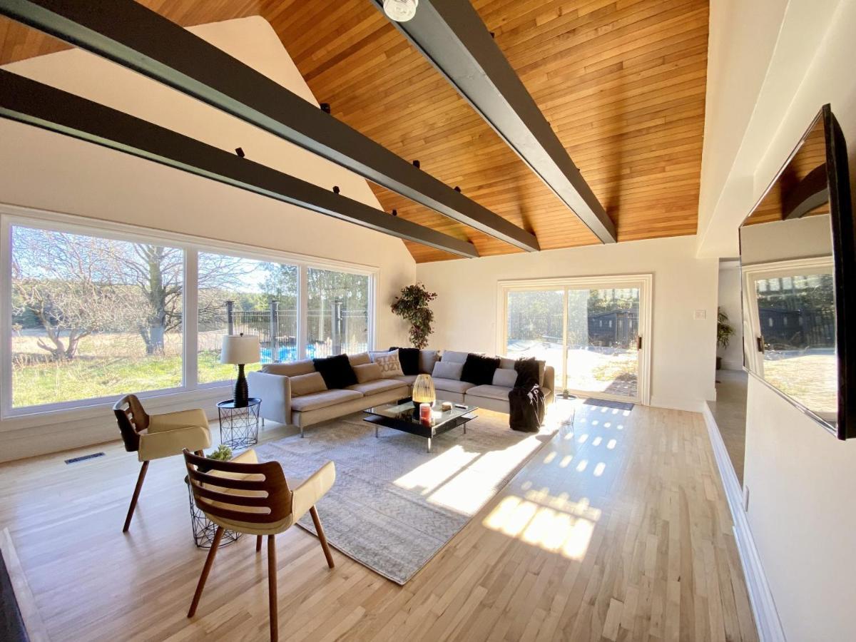 5000+ Sqft Cottage Near Toronto Bolton Экстерьер фото